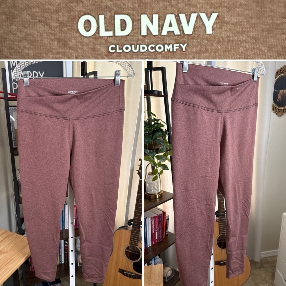 Old Navy Women’s Cloud Comfy Extra High Rise Light Brown Leggings Size L